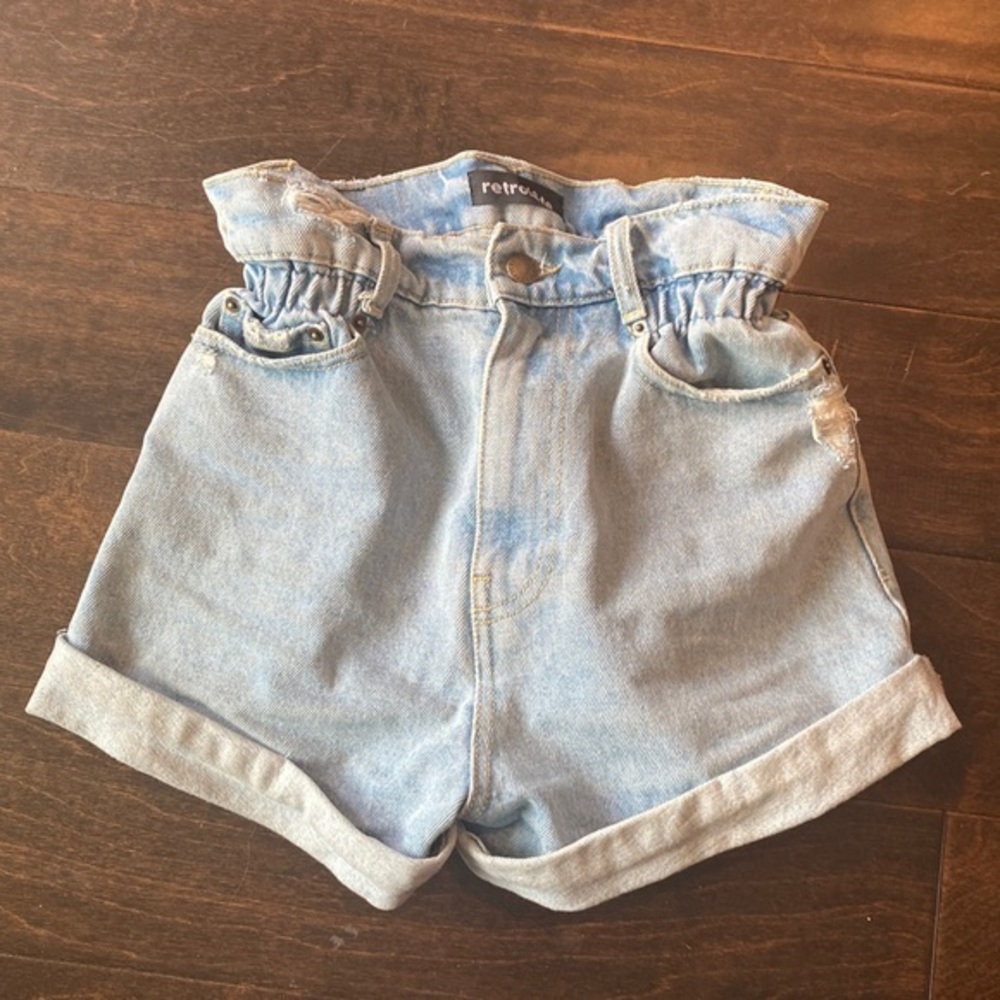 Retrofete Jean Shorts Size 24 NWOT